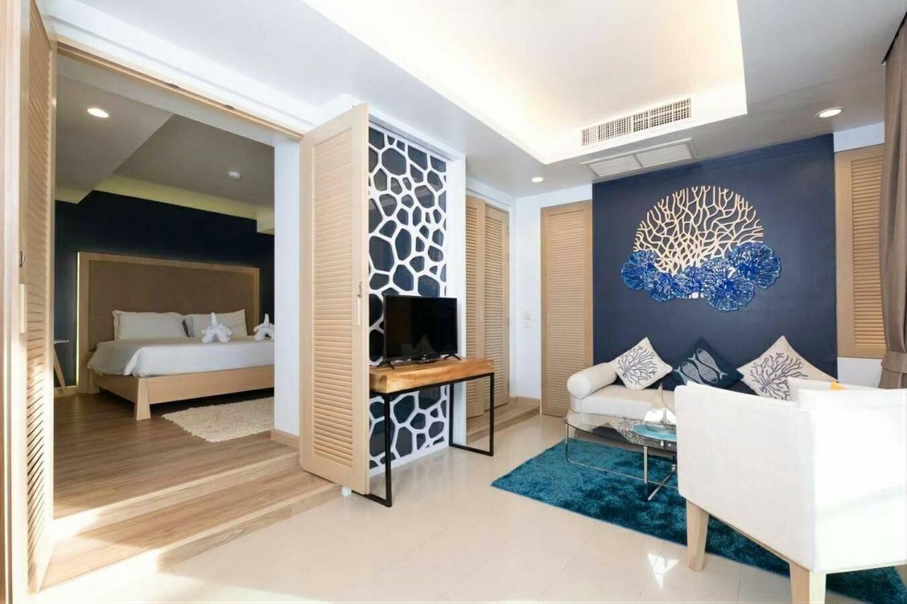 The Royal Palm Beach Front Patong Eksteriør billede