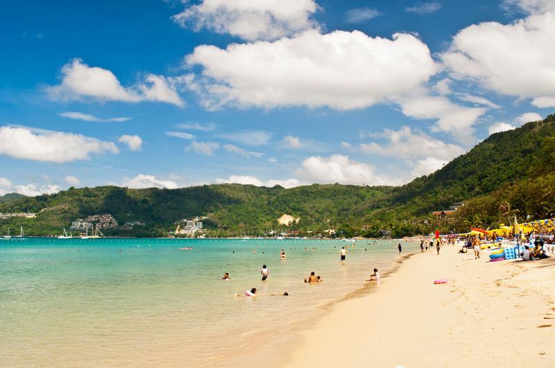 The Royal Palm Beach Front Patong Eksteriør billede